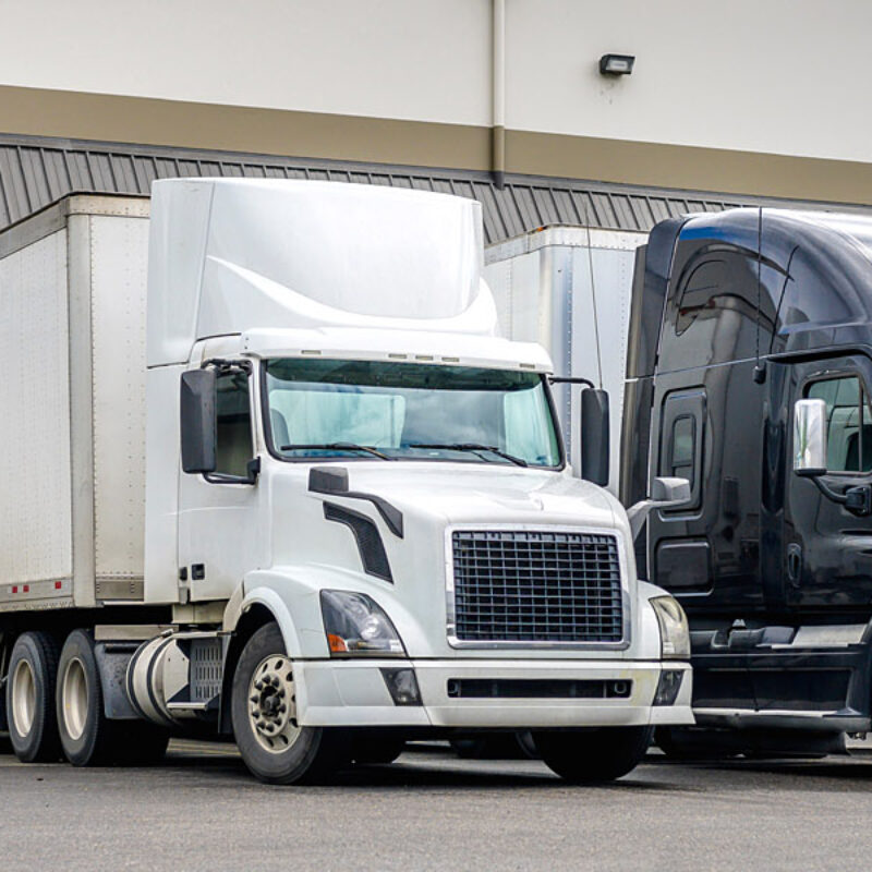 Big,Rig,Long,Haul,Industrial,Freight,White,Semi,Truck,Loading